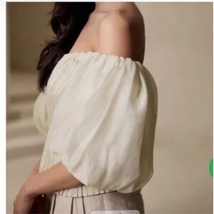Banana Republic Kali pleated puff sleeve cream top size 8